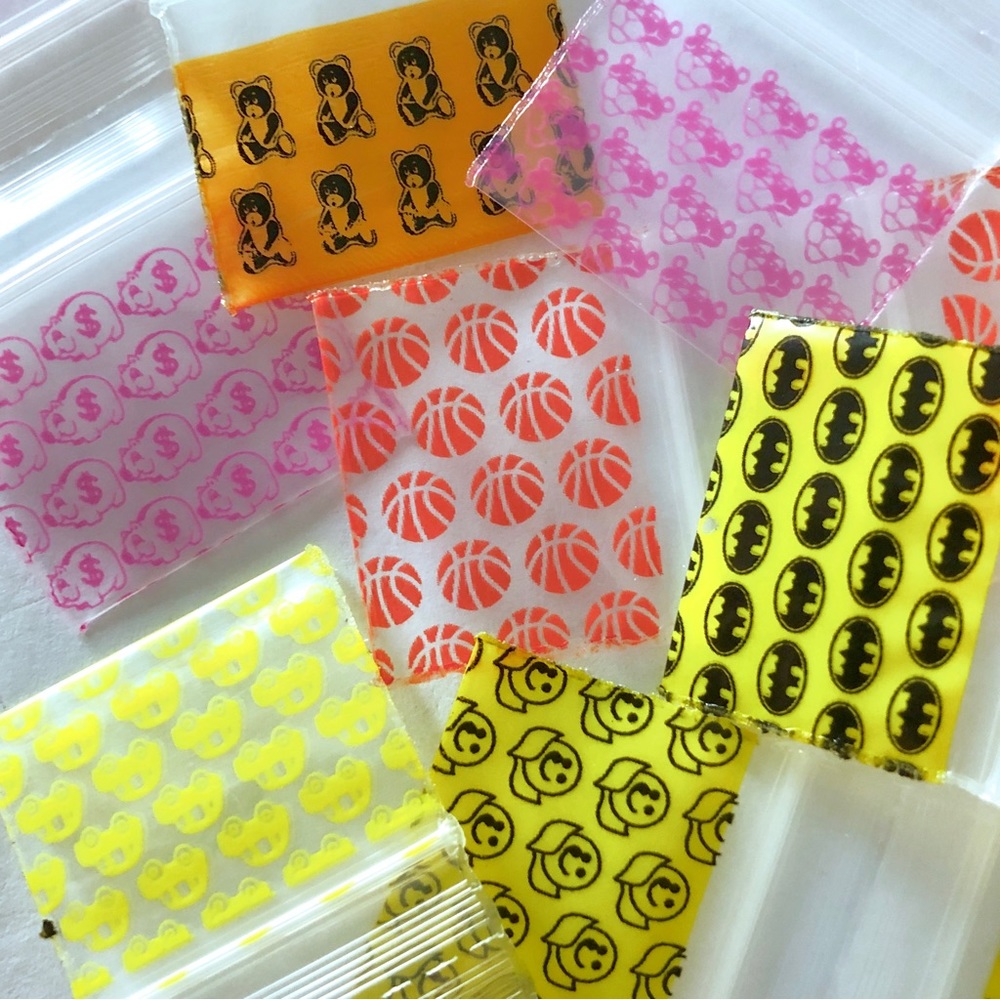 1034 Designs Apple Brand 200 Baggies Choose pinks, yellows, oranges